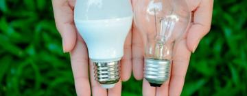 Стартував новий етап обміну ламп: хто і де може отримати по 5 LED-ламп